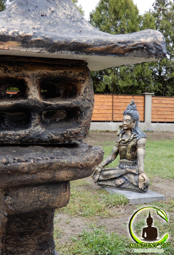 Mindent 'Is' kerti dekoráció 37